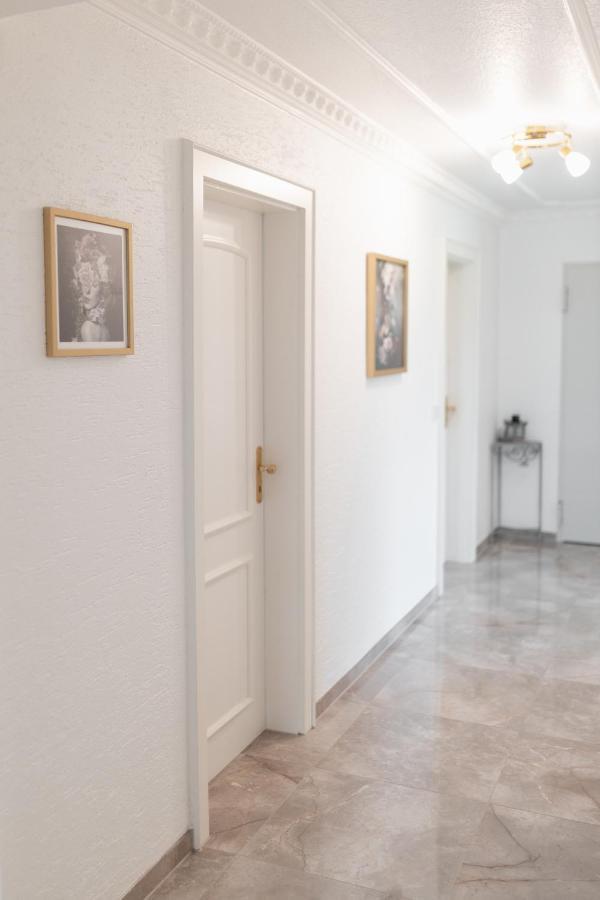 באד ברטריך Ferienwohnung Haus Abrioux Zur Falkenlay מראה חיצוני תמונה