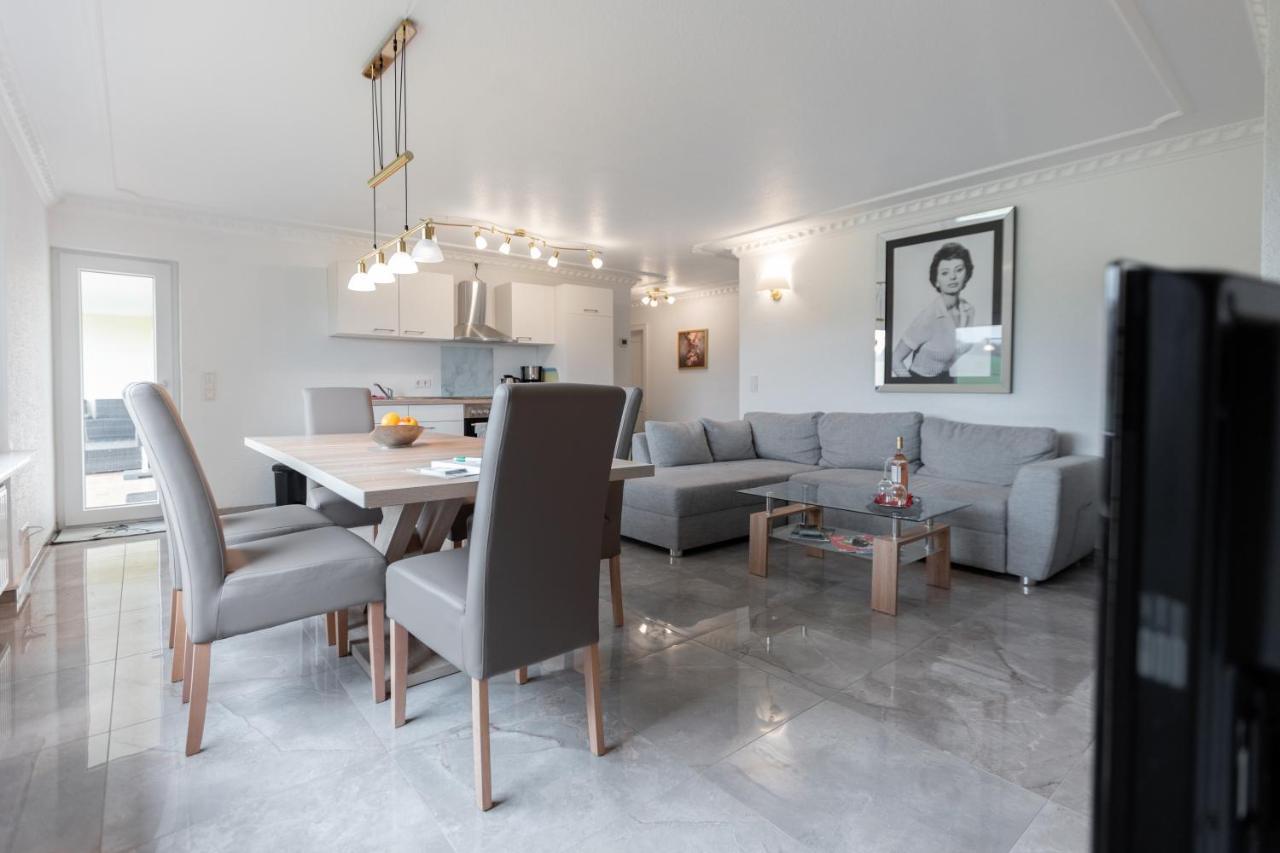 באד ברטריך Ferienwohnung Haus Abrioux Zur Falkenlay מראה חיצוני תמונה